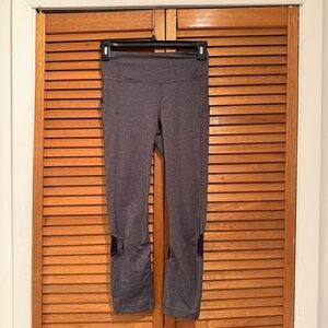 Lululemon Align 28” Grey and Black Athletic Active Leggings Sz 2